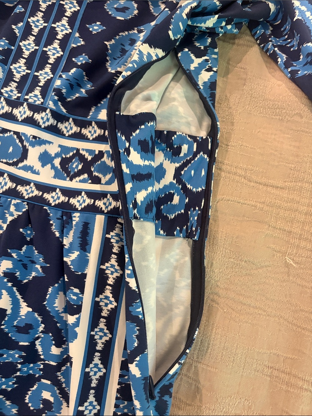 Blue J McLaughlin Small Patterned Women's Midi Dress - Picture 5 of 9